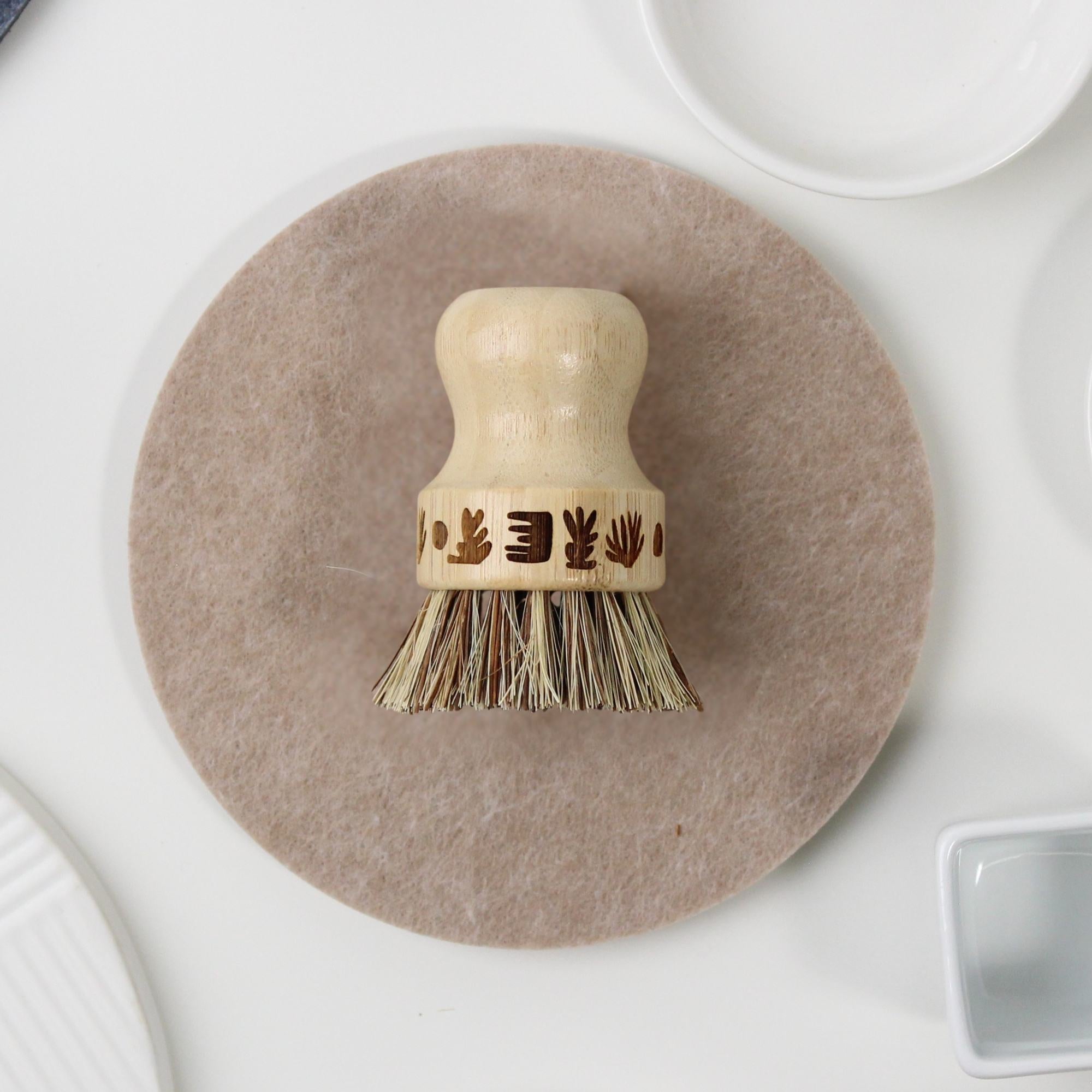 Field Notes Bamboo Scrub Brush