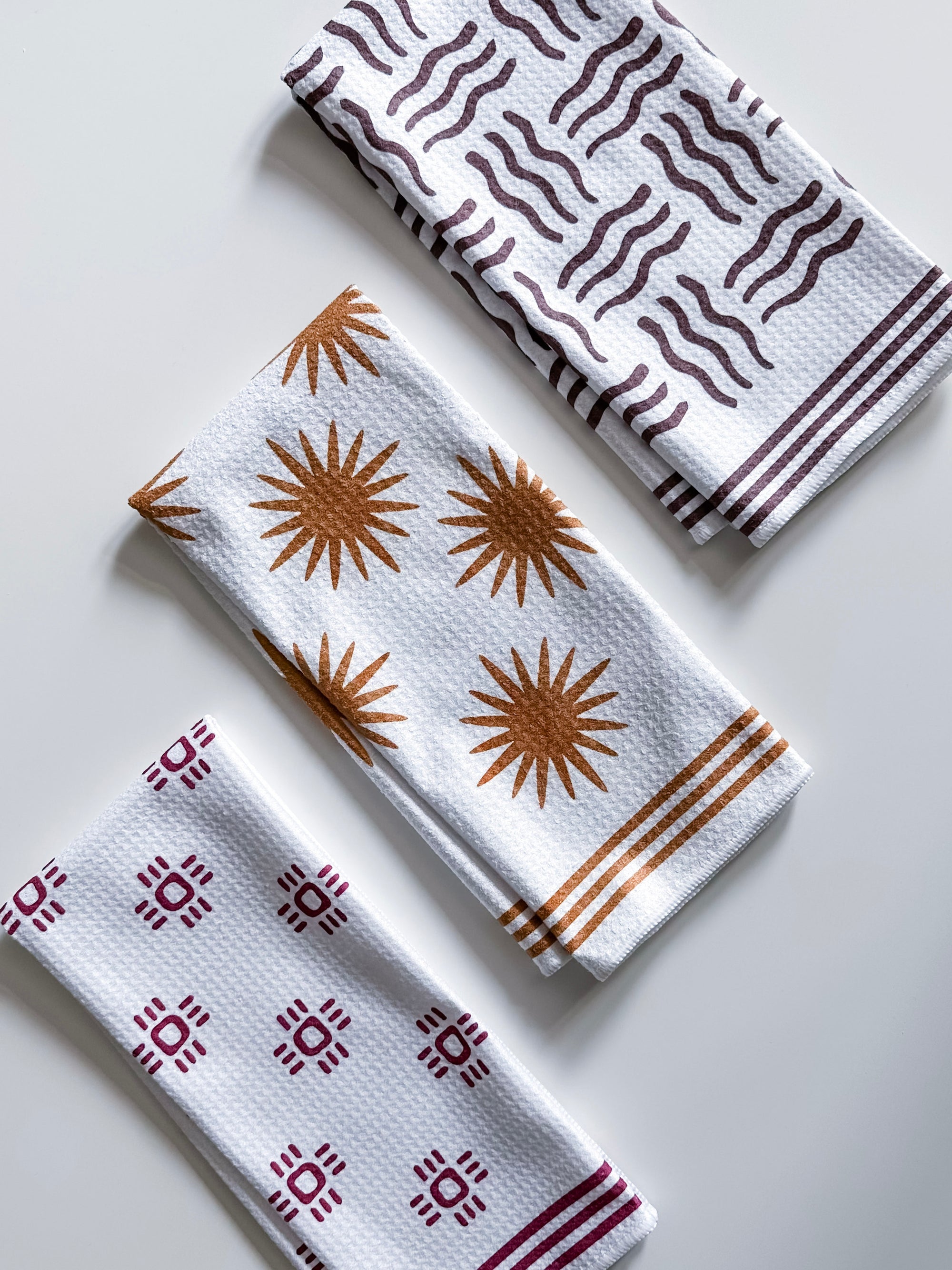 Curves and Swerves Dish Towel Trio - 3pk - 16''x24''